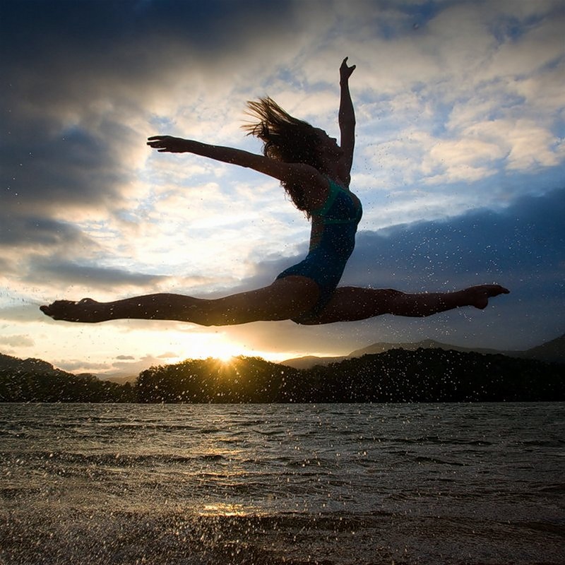 Ballet on the beach